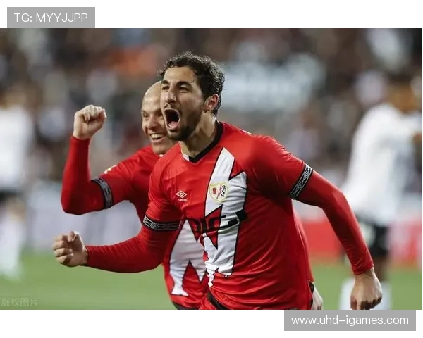 瓦伦西亚3-2绝杀西班牙人，拉马扎尼补时点射定胜局