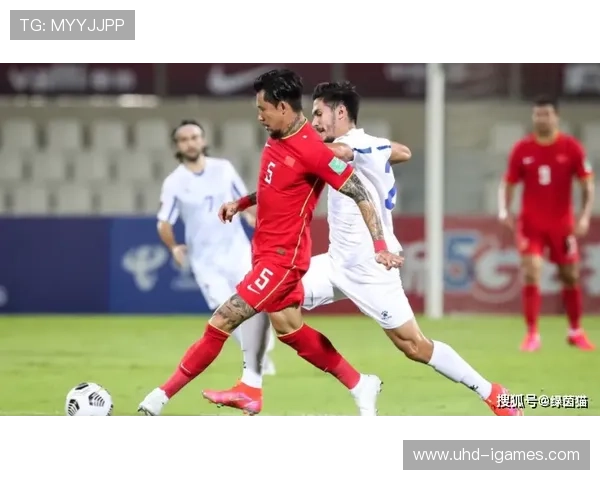 马赛vs巴黎FC点球争议，VAR复核判定手球引讨论